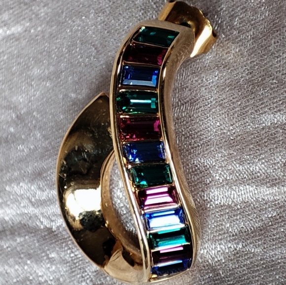 Swarovski Signed Baguette Multi Color Rhinestone Curled Gold Tone Hoop Earrings - Picture 3 of 12